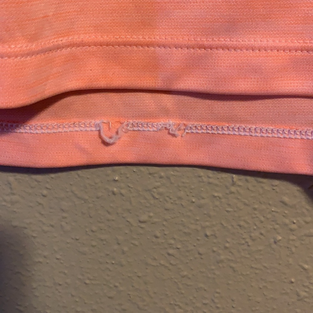 under armor tee - Picture 2 of 3
